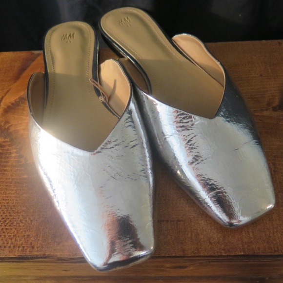 Square toe slip-on's - Picture 4 of 4